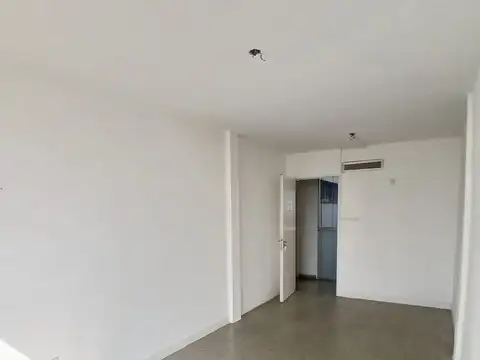 Oficina en Alquiler en Adrogue, $ 330.000