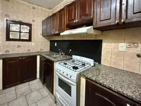 Depto Tipo Casa en Venta en Villa Lynch, USD 79.900