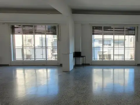 Departamento en Venta en Balvanera, USD 360.000