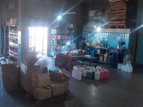 Galpon en Venta en Villa Insuperable, USD 345.000