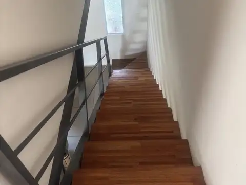 Casa 2 ambientes con 1 baño