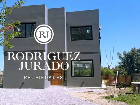 Excelente Casa en San Ramón -  Pilar del Este