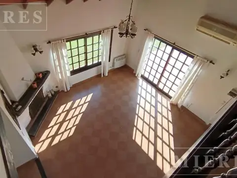 Casa en venta apto credito en Aranjuez CC