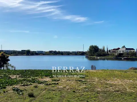 Terreno en Venta de 1014,0 m2