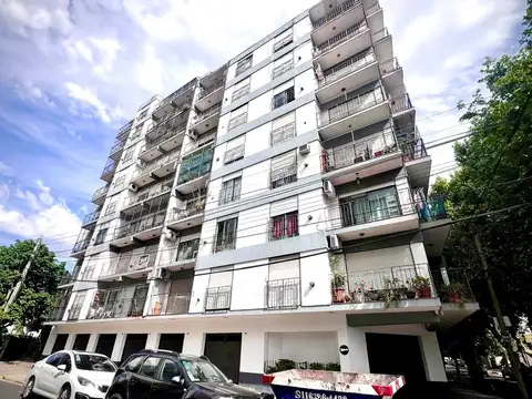 DEPARTAMENTO DE 2 AMPLIOS AMBIENTES CON BALCON A NUEVO   APTO CRTEDITO 