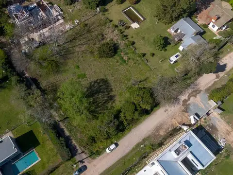 Terreno en Venta en Villa Elisa, USD 77.000