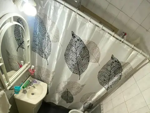 CASA 3 AMBIENTES CON COCHERA Y TERRAZA