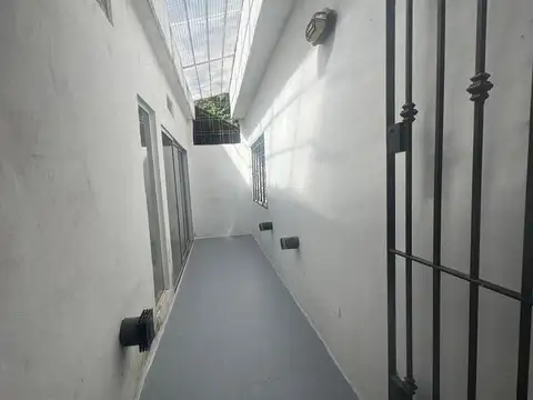 Alquiler Casa 3 Ambientes Con Pileta en Parque Leloir