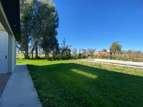 Ruta 11 y 650 Casa moderna 3 dormitorios en venta FINCAS LA SOÑADA, Berisso APTO BANCO