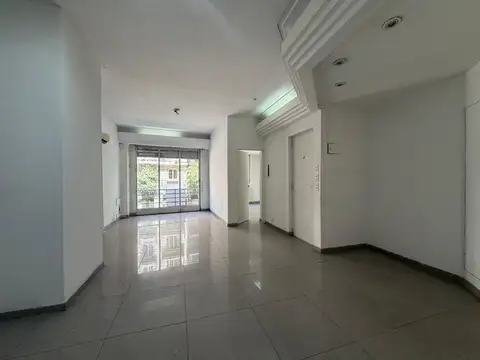 VENTA APMLIO 2 AMB EN RETIRO UBICACION ESTRATEGICA