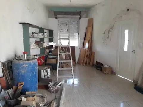 VENTA en block de dos viviendas de 2 y 3 ambientes