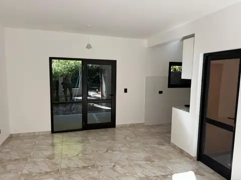 Departamento en Alquiler en Ebenezer, $ 780.000