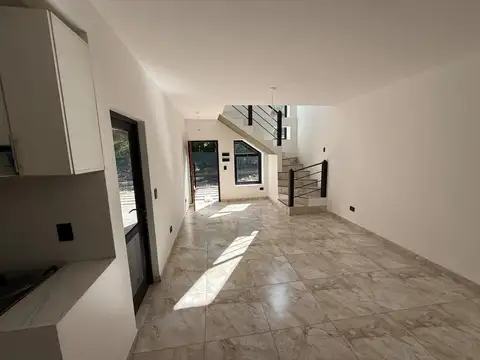 Departamento en Alquiler en Ebenezer, $ 780.000