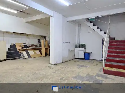 Local en Alquiler en Tribunales, $ 900.000