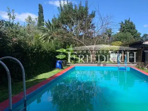 Casa 4 ambientes con 3 baños