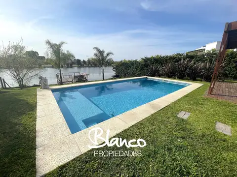 Casa en Alquiler de 3 dormitorios