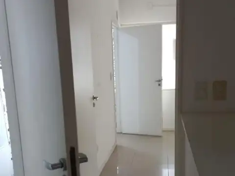 Oficina en Venta en Garin, USD 45.000