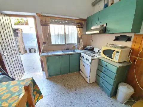 Francisco de las Carreras 1100