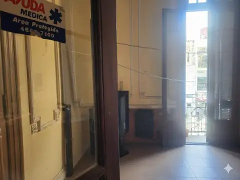 Depto Tipo Casa en Alquiler 50 años