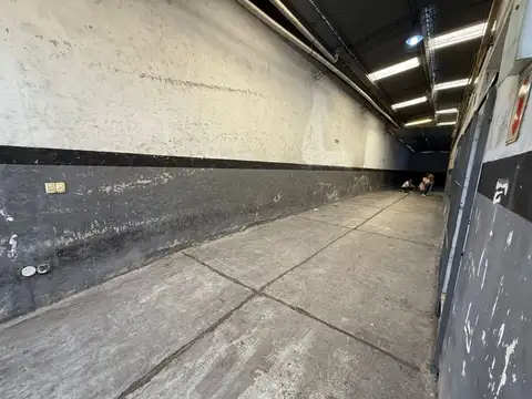 Galpon en Alquiler 43,42  mts Fondo