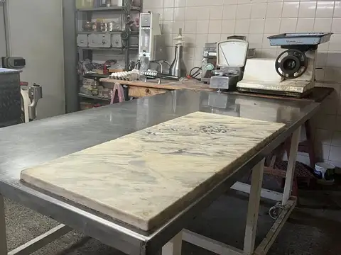 Joaquín V. González 200