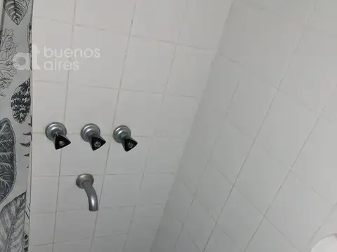 Departamento 3 ambientes en barrio Colegiales con balcón en alquiler