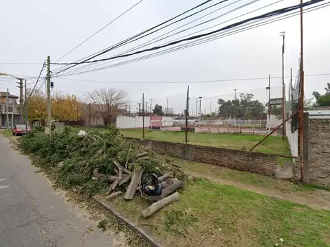 Deposito de 118 m2 sobre un terreno industrial en Venta de 4100 m2 en Billinghurst