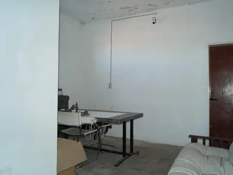 Galpon en Venta 4  mts Frente