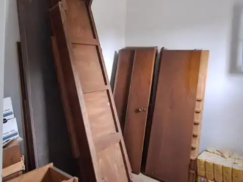 Valentin Gomez 2100, Piso 00