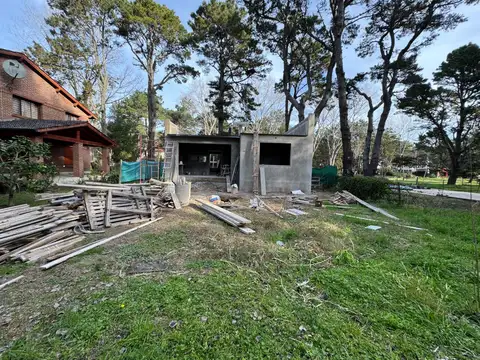 Casa 3 ambientes con 2 baños