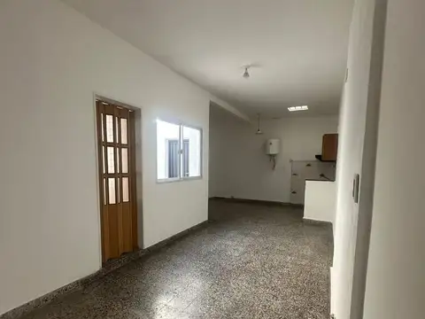 Depto Tipo Casa 2 ambientes con 1 baño