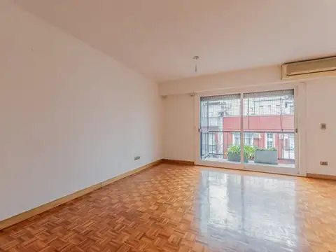 Departamento 5 ambientes con 2 baños