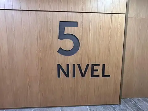 Oficina en Venta en Guillermo E Hudson, USD 235.000