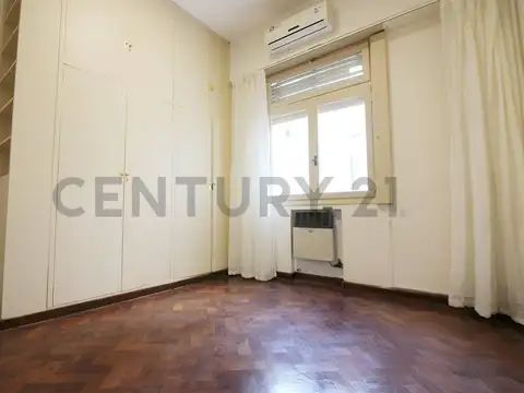 Departamento en Venta en Balvanera, USD 67.000