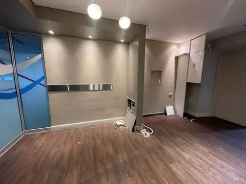 Oficina en Venta 40 años