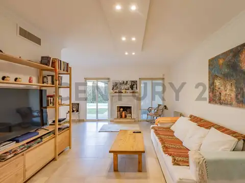 Casa en Venta en Don Torcuato, USD 360.000