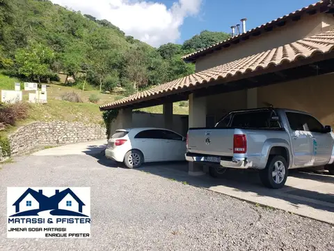 Casa en Venta con 5 cocheras