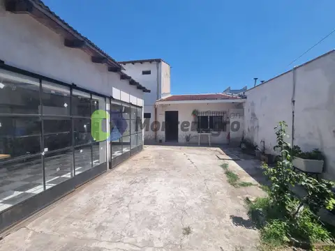 2 CASAS EN VENTA IDEAL 2 FAMILIAS EN BERAZAEGUI