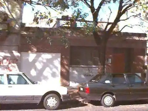 Avenida Lisandro de la Torre 200