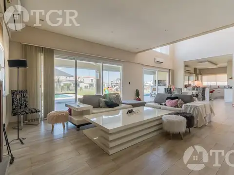 Elegante recinto en La Providencia Country & Club