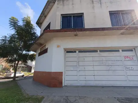 Alfredo L. Palacios 2800