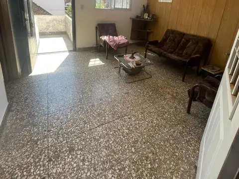 Depto Tipo Casa en Venta con 3 cocheras