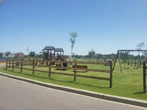 Terreno en Venta 35  mts Fondo