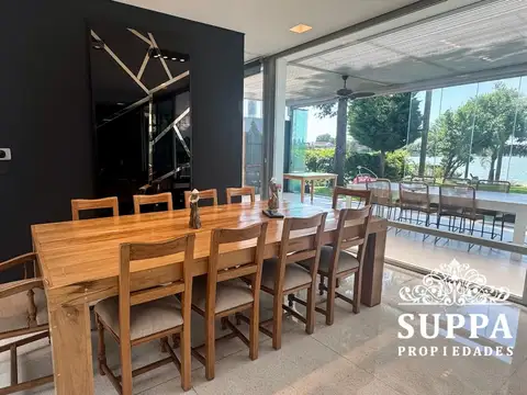 Casa en Venta al Este