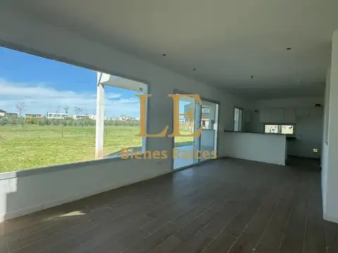 Casa en Venta en Puertos - Riberas, USD 310.000