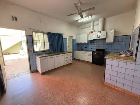 Parana 6658 , Piso 1