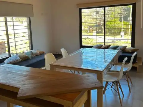 Casa en Venta en Villa Parque Siquiman, USD 80.000