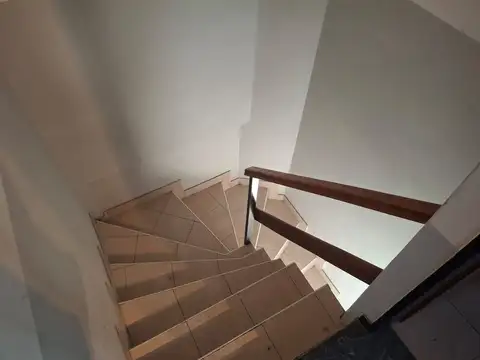 Depto Tipo Casa en Venta 25 años