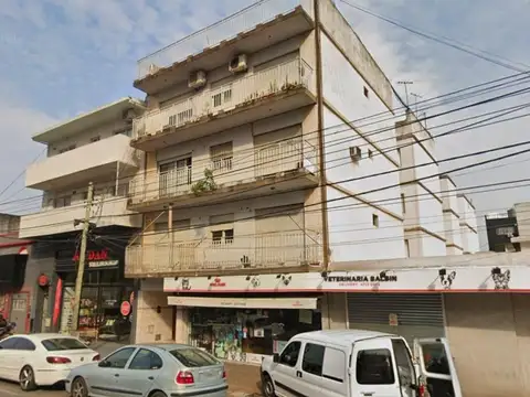 Departamento 2 Ambientes con Balcón y Lavadero