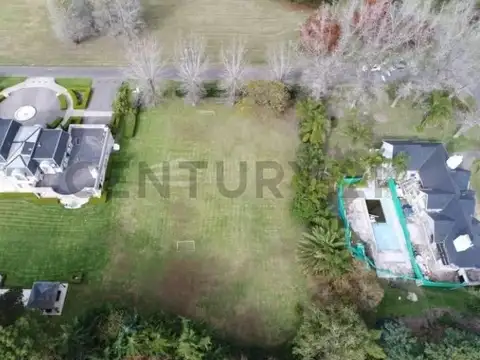 Au Acceso Oeste Km 42 100, Piso 0